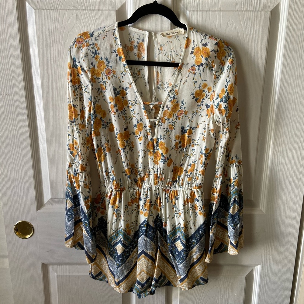 Long-Sleeve Floral Boho Romper - Picture 4 of 4